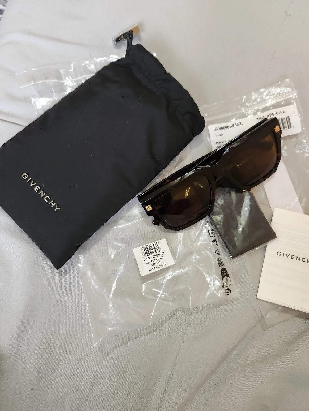 Givenchy Day Model Gv400601 Sunglassea In Havana Brand New